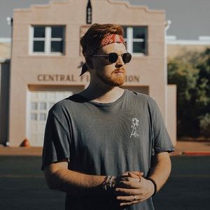 Meet your Posher, Aaron